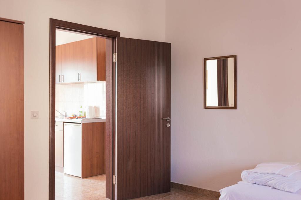 Apartments Marnikovic Ulcinj Exterior photo